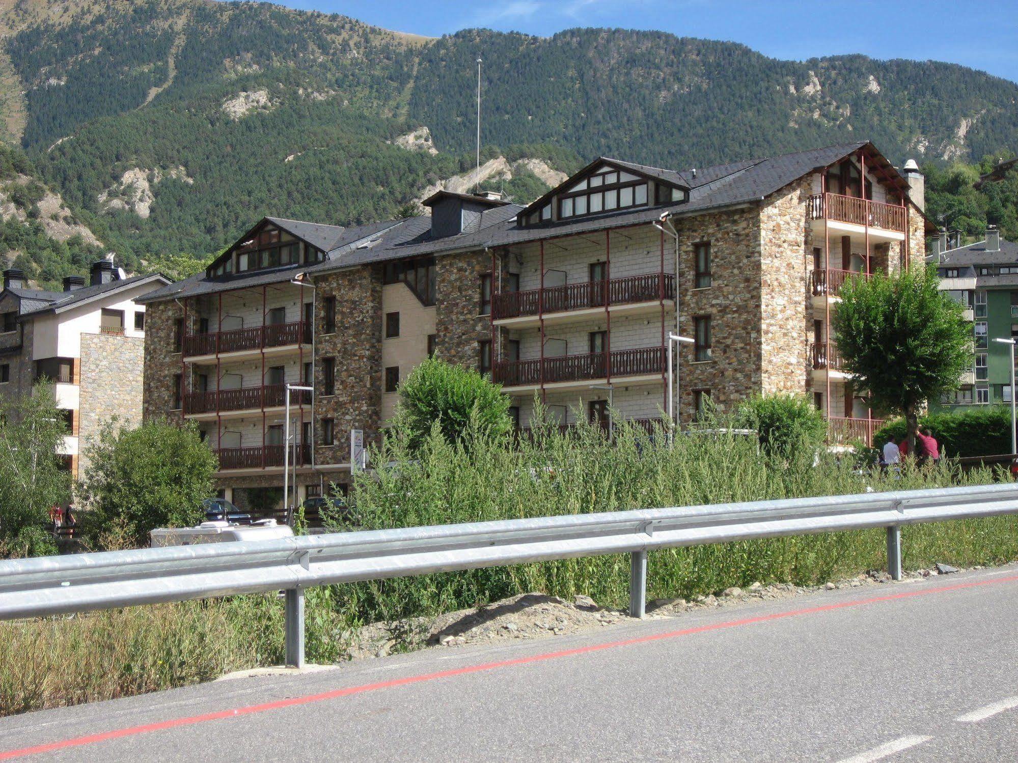 Hotel Ordino Exterior foto